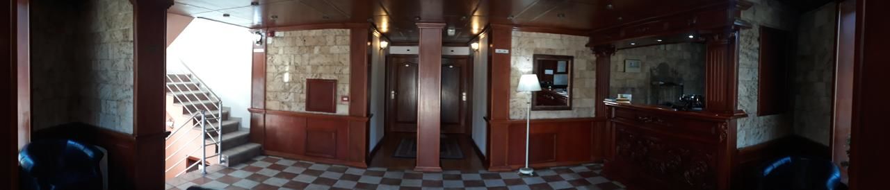 Отель Hotel Ambasador Подгорица-5